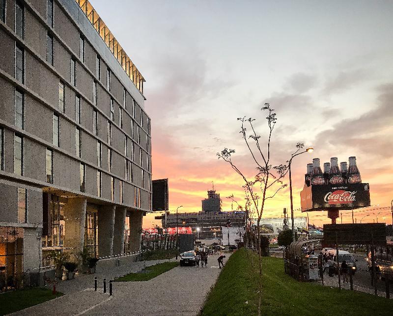Hotel - Airport By Ihg 4*